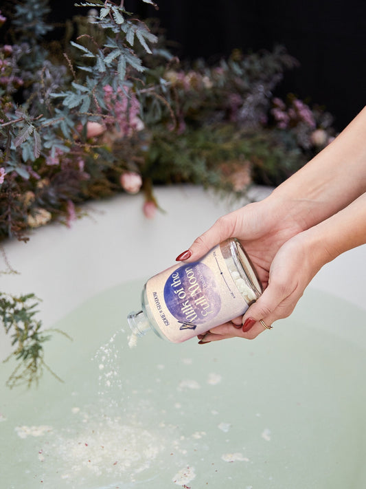 Milk of the Full Moon Bath Soak